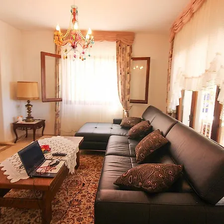 Maryvilla 46c ヴィラ *